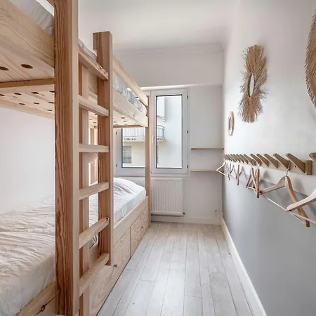 Appart-patio Centre-ville A 100m De La Lägenhet Saint-Brévin-lʼOcéan