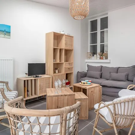 Appart-patio Centre-ville A 100m De La *