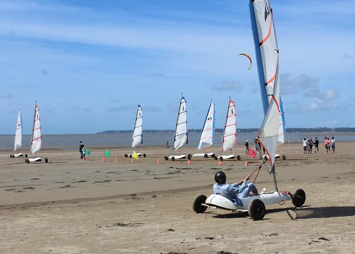 Appart-patio Centre-ville à 100m De La Apartamento Saint-Brévin-lʼOcéan